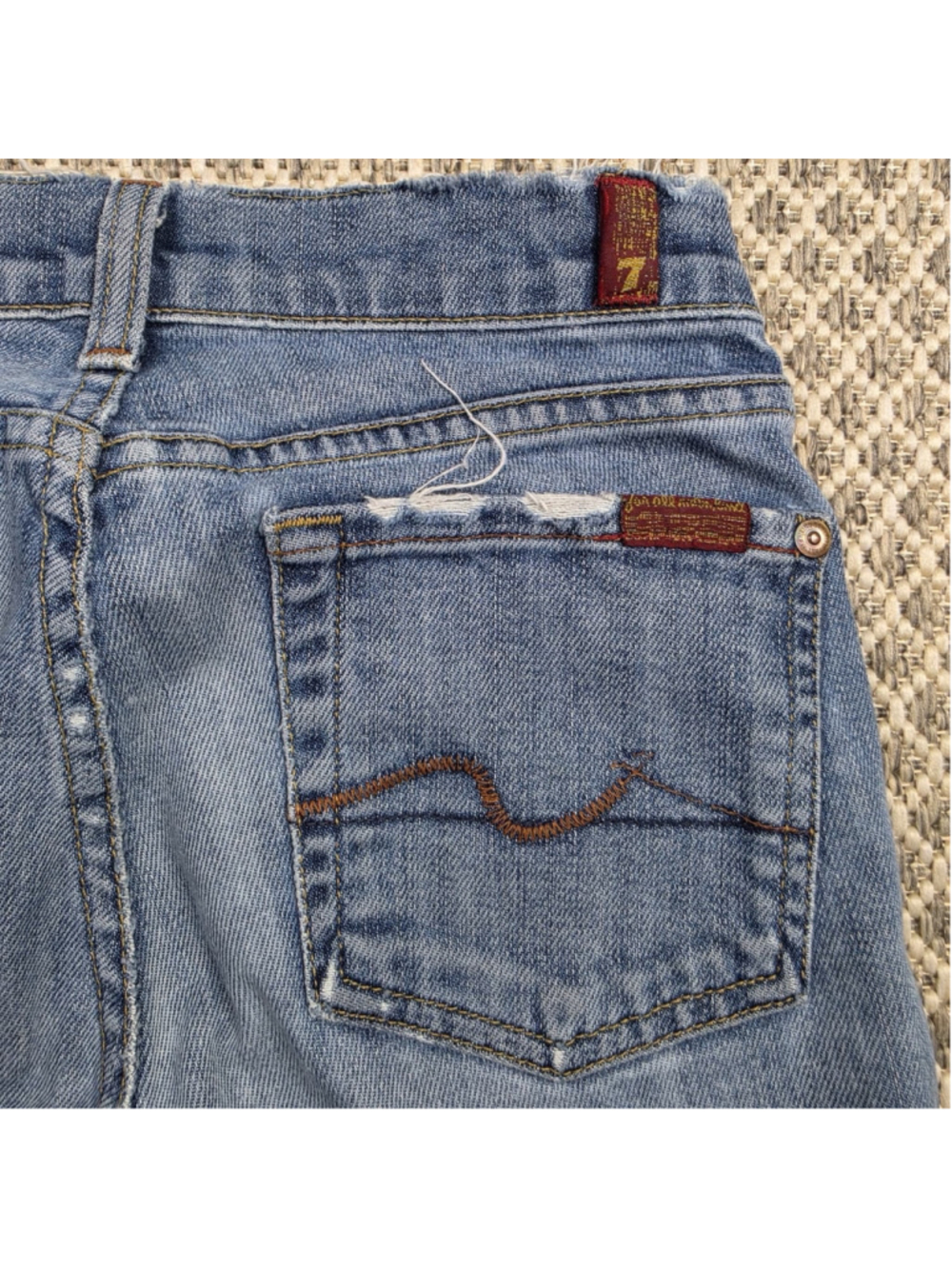 7 For All Mankind Dojo Flare Jeans Women’s Size 25 Distressed Medium Wash - Picture 8 of 12